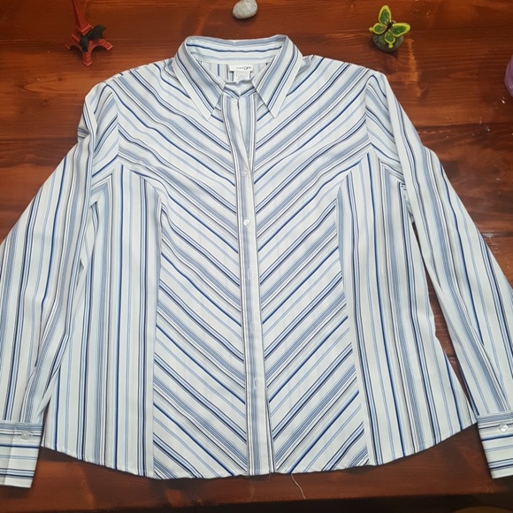 East5th long sleeve shirt. - Picture 3 of 6